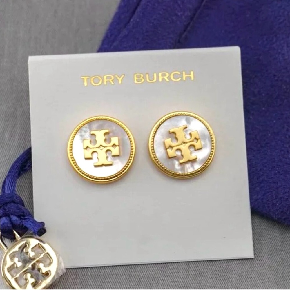 Tory Burch Roxanne Button Stud Earrings in Mother of Pearl (New with Dust Bag)